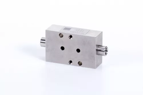 DRN 5 611 VES. Dupla fojtó-visszacsapó szelep 5-utas NAMUR szelephez - INOX