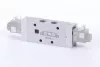 MEH 533 101. 5/3-as elektromos vezérlésű, külső segédlevegős működtetésű szelep, középállásban nyitott - G3/8"