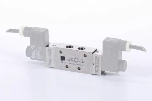 MH 532 701 VES EX M. 5/3-as elektromos vezérlésű szelep, középállásban leszellőztetett - G1/4" - INOX, ATEX