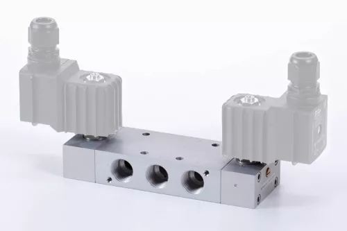 MH 533 121 EX E MB. 5/3-as elektromos vezérlésű szelep, középállásban nyitott - G1/2" - ATEX