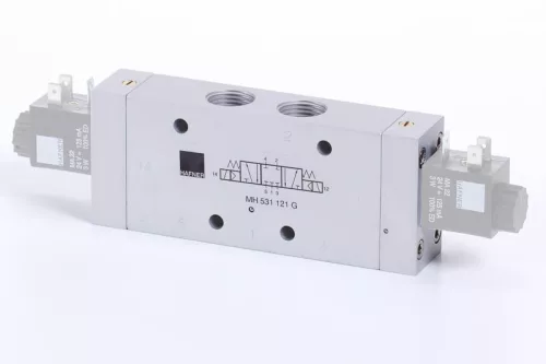 MH 533 121 G. 5/3-as elektromos vezérlésű szelep, G-széria, középállásban nyitott - G1/2"