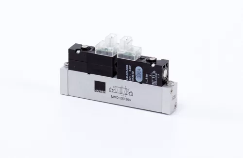 MMD 520 304 - 24 DC. 5/2-es elektromos vezérlésű alaplapos szelep, bistabil - DN3