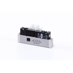   MMD 533 304 - 24 DC. 5/3-as elektromos vezérlésű alaplapos szelep, középállásban nyitott - DN3