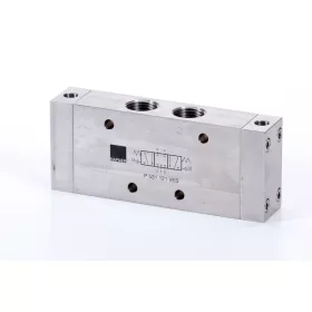   P 533 121 VES. 5/3-as pneumatikus vezérlésű szelep, középállásban nyitott - G1/2" - INOX
