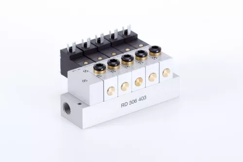 RD 314 403. Alaplap az M(O)D 310 403 és M(O)D 310 463 szelepekhez - 14-helyes