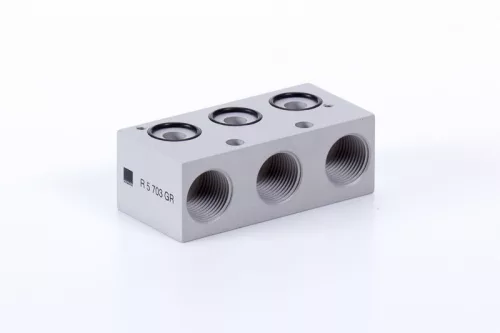 R 5 703 GR. Moduláris alaplap - jobb oldali végdarab